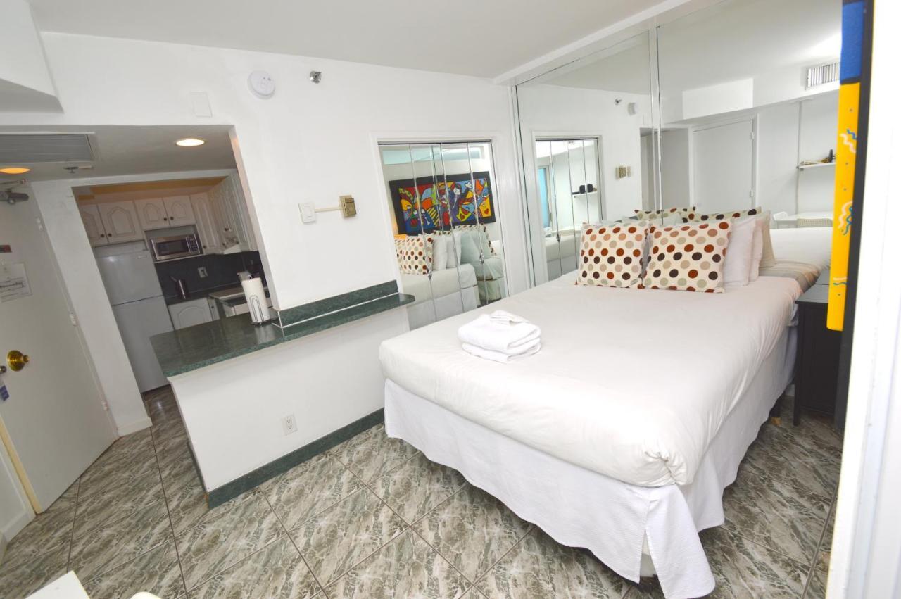 Collins Apartments By Design Suites Μαϊάμι Μπιτς Εξωτερικό φωτογραφία